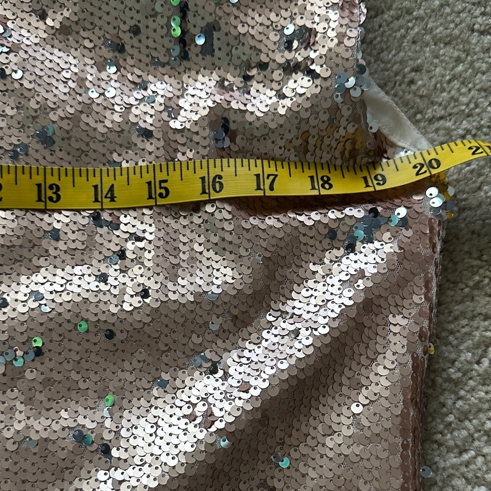 TCEC Gold Sequin Muscle Top Champagne Women’s M NWT Holiday Party New Years - Picture 5 of 8